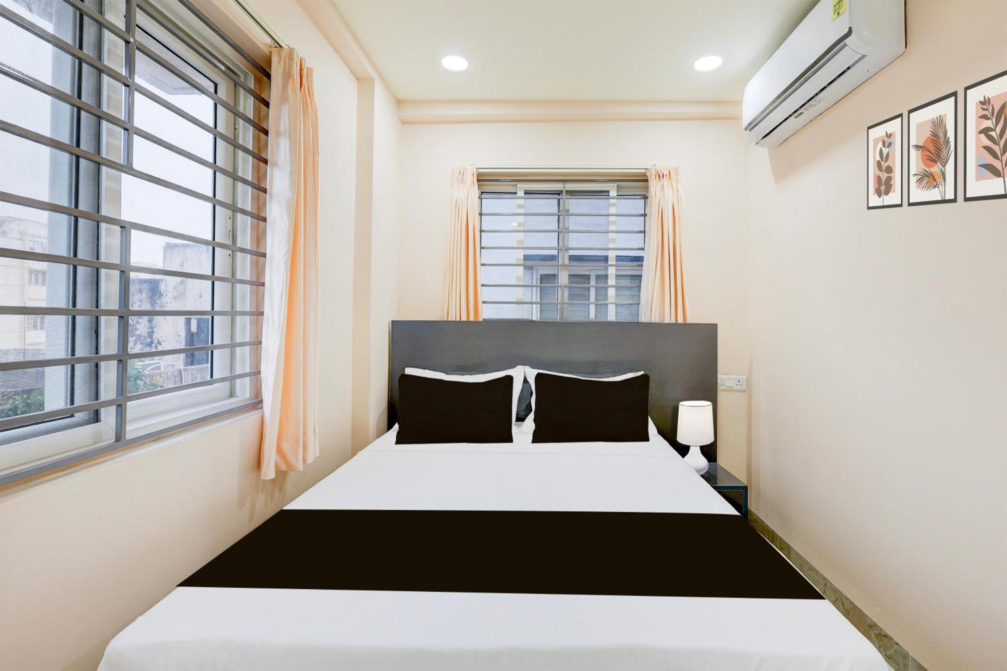 Super Townhouse Mvp Sector With Kailasagiri Hill View Pedda Waltair Exterior foto