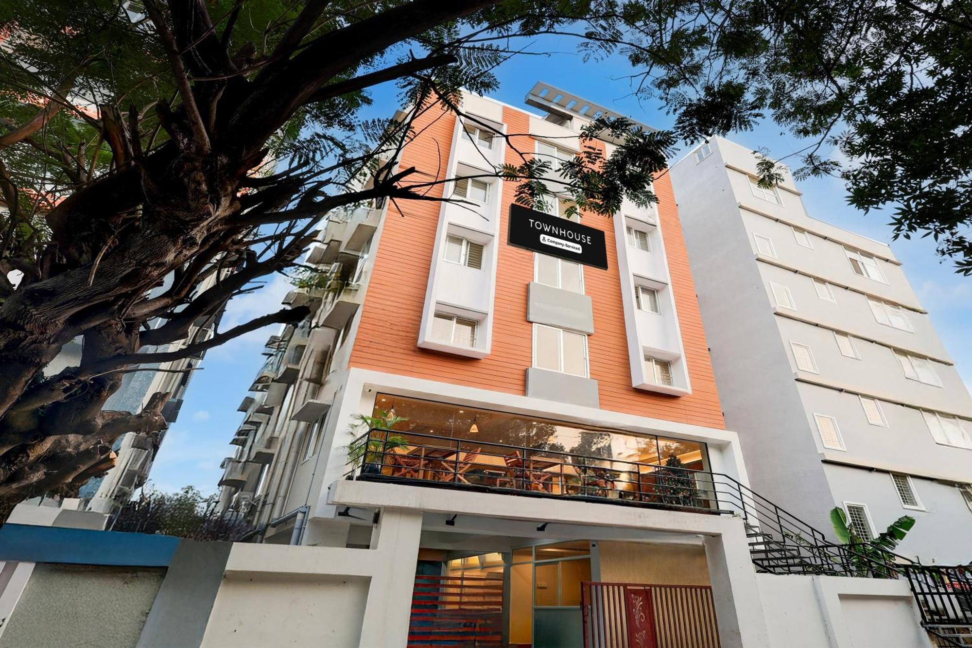 Super Townhouse Mvp Sector With Kailasagiri Hill View Pedda Waltair Exterior foto